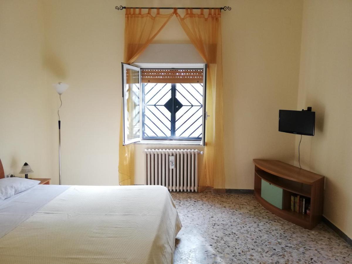 Lucia'S Apartaments Bari Zewnętrze zdjęcie